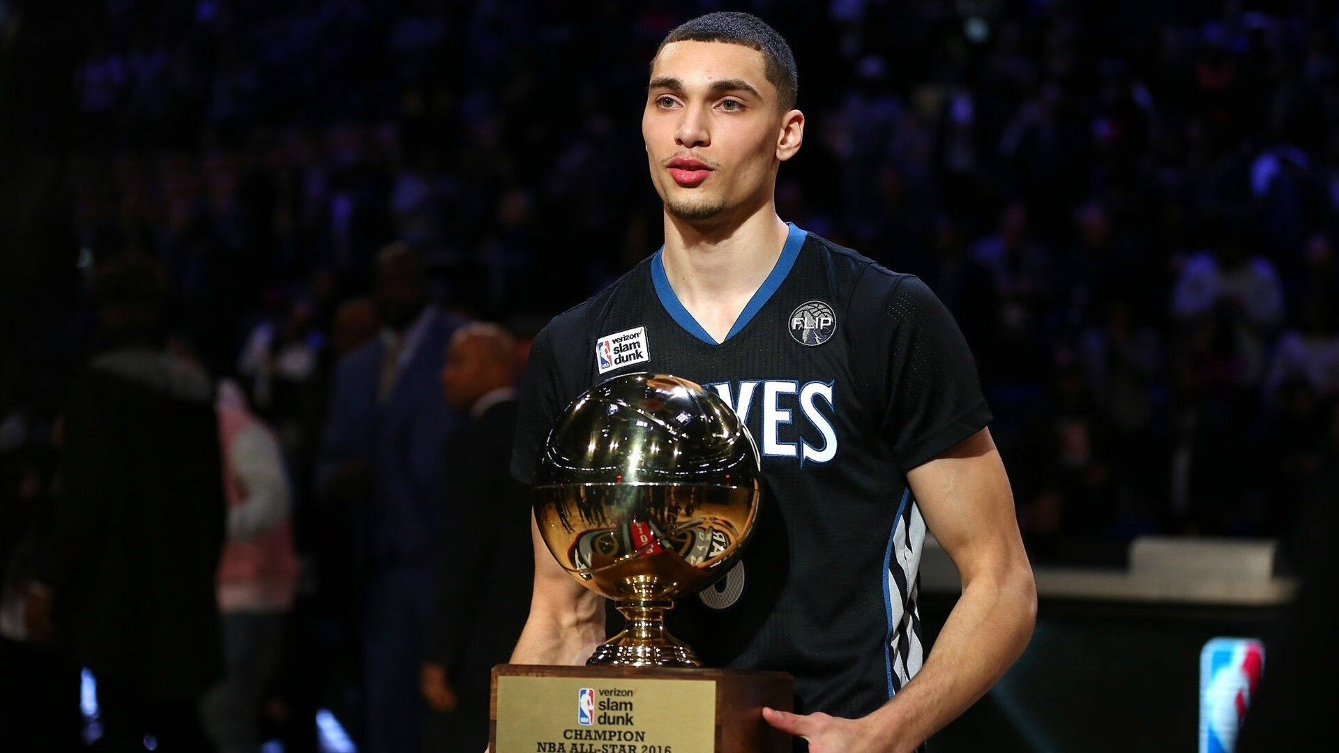 九游下载安装-NBA常规赛激战正酣，季后赛席位竞争白热化，nba赛程规则季后赛